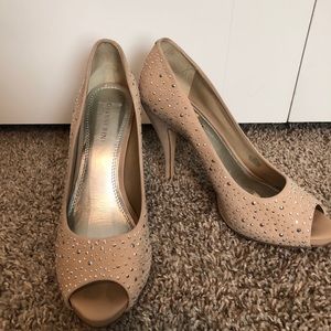 Gianni Bini shoes worn once